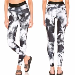 STRUT-THIS The Unstoppable Teagan Leggings Sz S